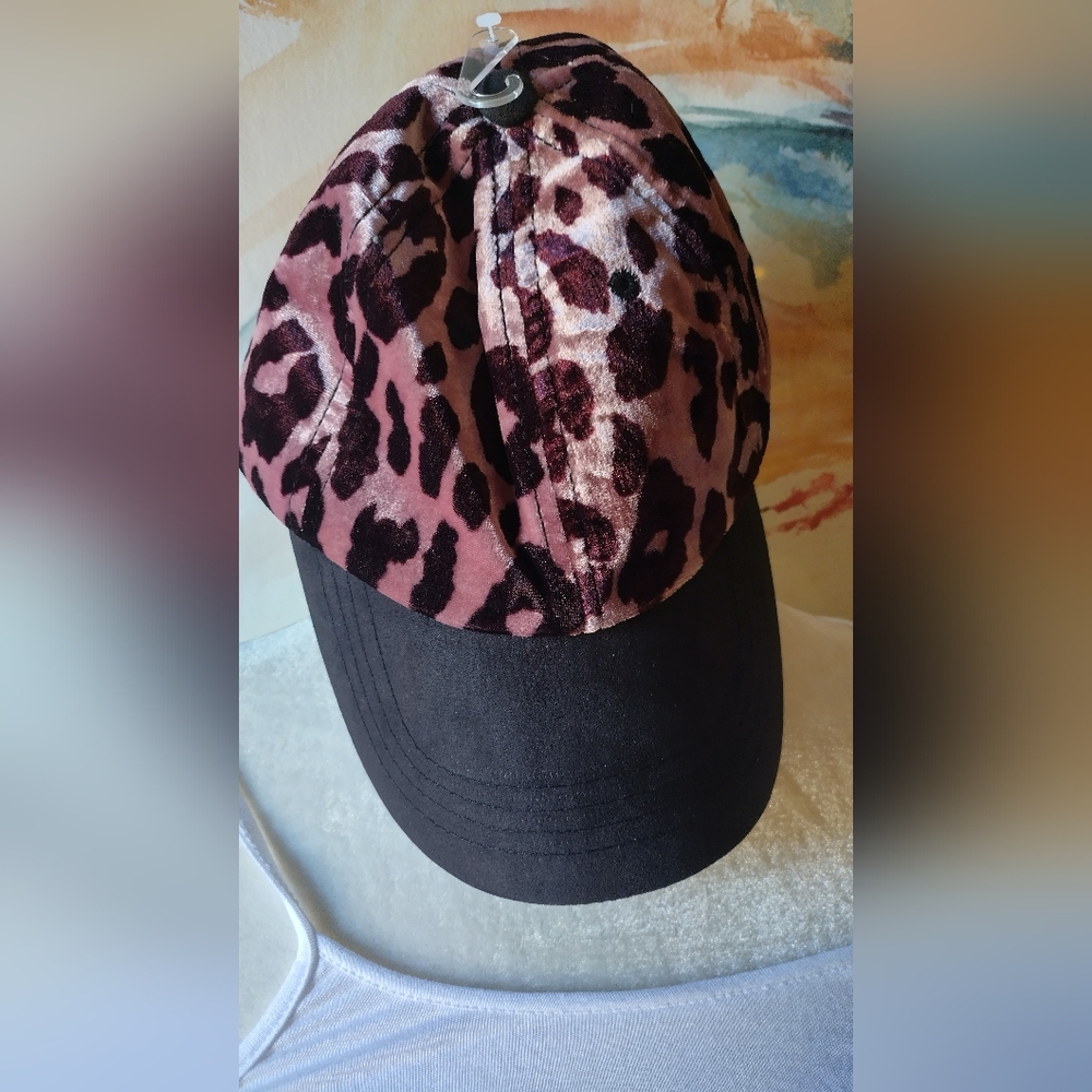 Super cute hat